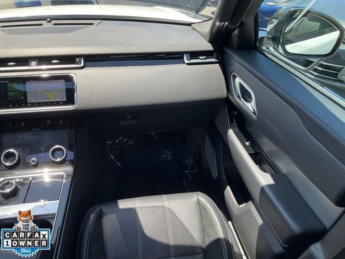 Used 2018 Land Rover Range Rover Velar R-Dynamic SE AWD/4WD image 60