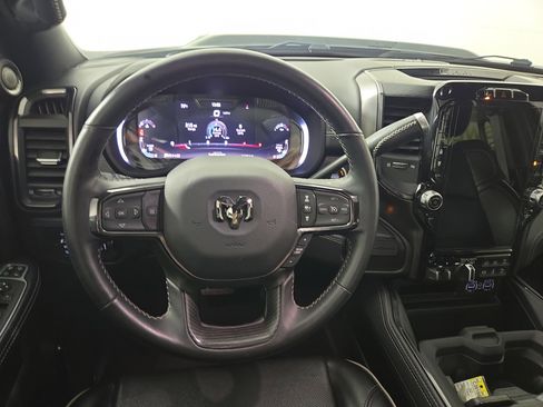 Used 2024 RAM 2500 Limited AWD/4WD image 15