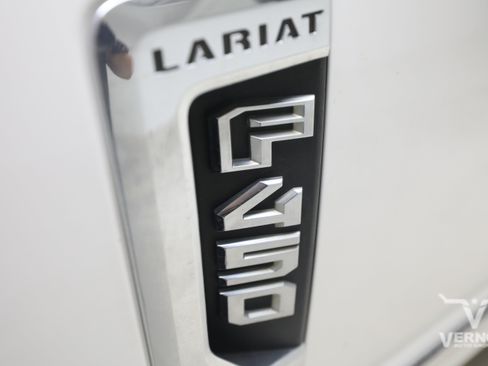 Used 2019 Ford F450 Lariat w/ Lariat Ultimate Package AWD/4WD image 11