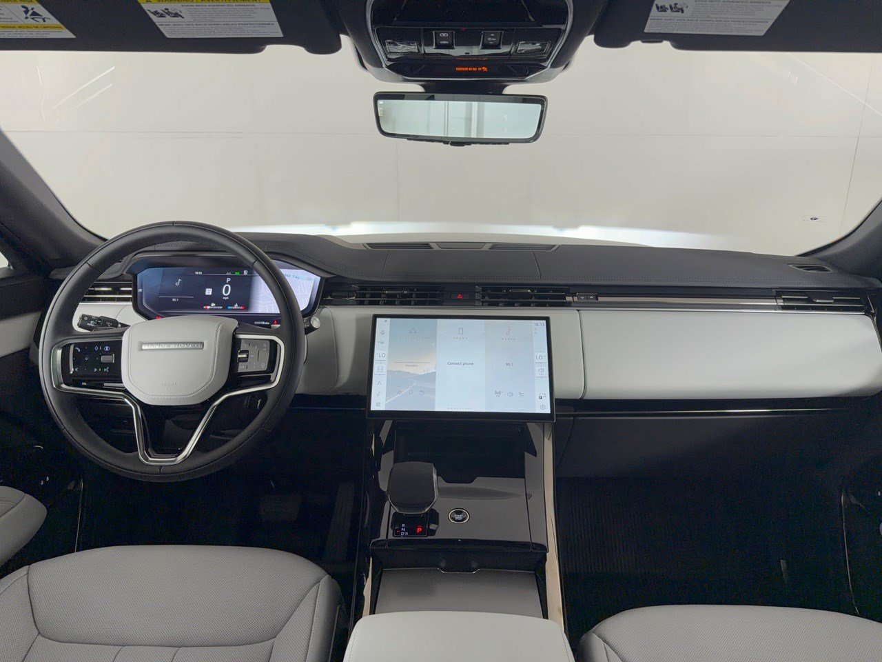 New 2027 Land Rover Range Rover Sport SE AWD/4WD image 17