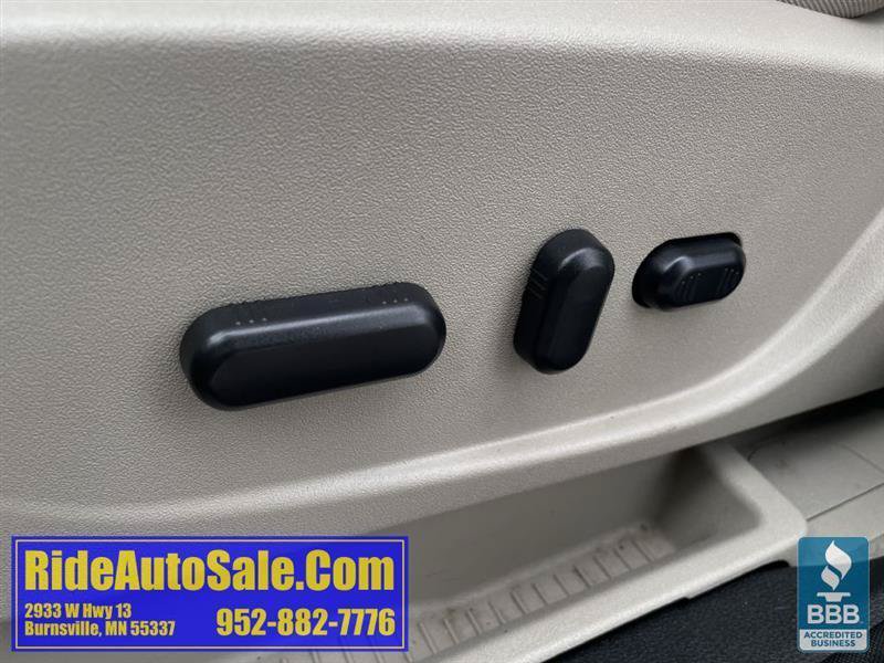 Used 2013 Ford Escape SEL FWD image 17