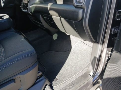 New 2026 RAM 2500 Tradesman image 25