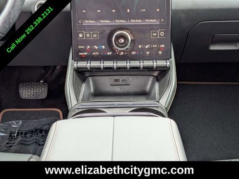 Used 2026 GMC Terrain AT4 w/ Convenience Package III image 21