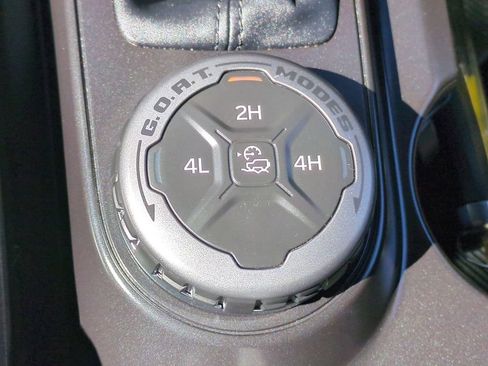 Used 2024 Ford Bronco Big Bend image 21