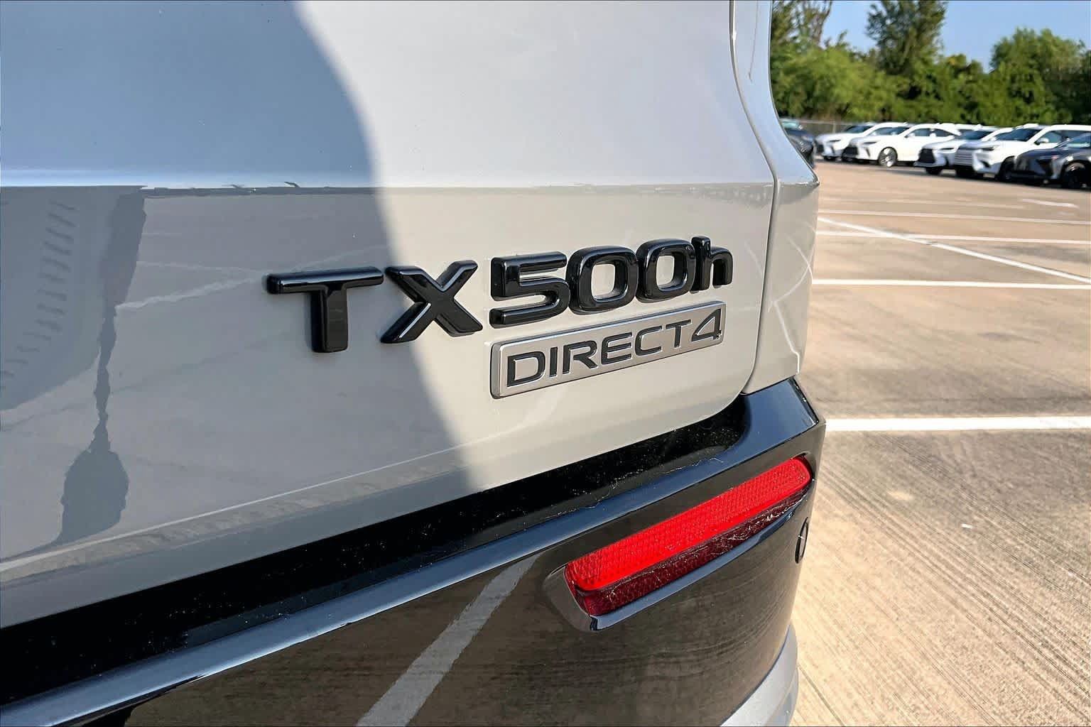 Used 2026 Lexus TX 500h AWD w/ Technology Package image 10
