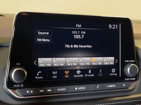 Used 2023 Nissan Rogue SV AWD/4WD image 22