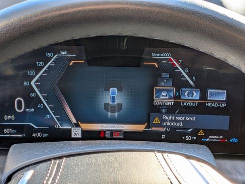 Used 2025 BMW X7 xDrive40i w/ Premium Package image 19