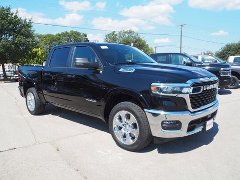 New 2026 RAM 1500 Lone Star image 4
