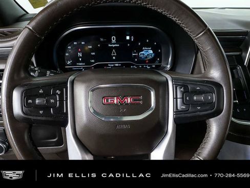 Used 2023 GMC Yukon SLT RWD image 9