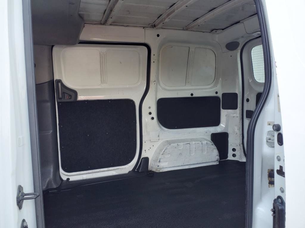 Used 2014 Nissan NV200 SV w/ Exterior Appearance Package FWD image 8