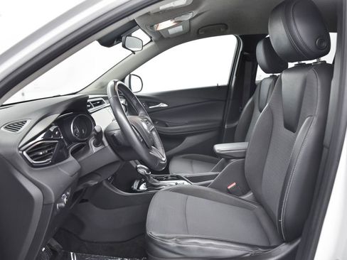 Used 2022 Buick Encore GX Select image 11