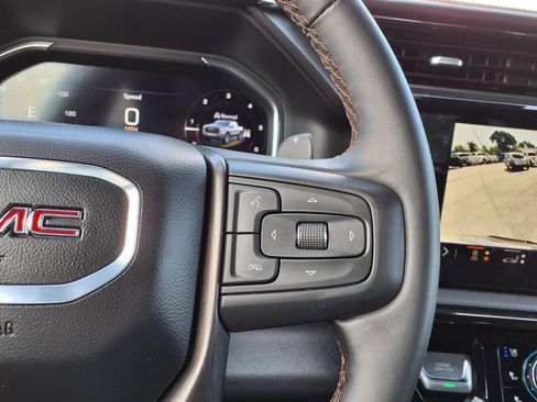 Used 2024 GMC Sierra 1500 AT4 w/ Technology Package AWD/4WD image 33