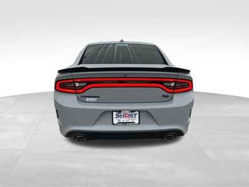 Used 2022 Dodge Charger R/T w/ Plus Group image 4