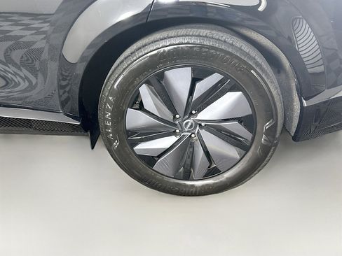 Used 2023 Nissan Ariya FWD image 11