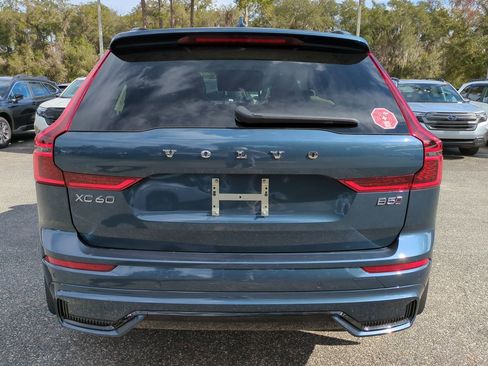New 2026 Volvo XC60 B5 Ultra w/ Climate Package image 5