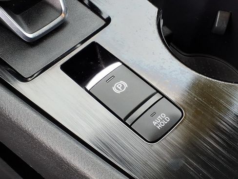 Certified 2023 Nissan Rogue SV AWD/4WD image 20