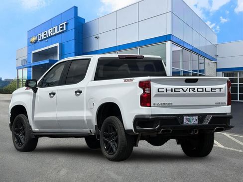 Used 2023 Chevrolet Silverado 1500 Custom Trail Boss AWD/4WD image 6