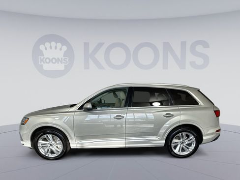 Used 2021 Audi Q7 2.0T Premium Plus w/ Executive Package image 2