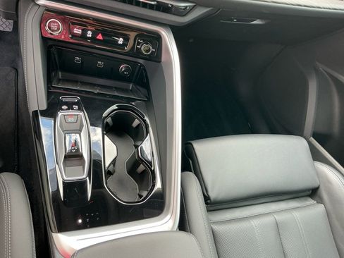 New 2025 Audi Q5 Premium Plus w/ Premium Plus image 13