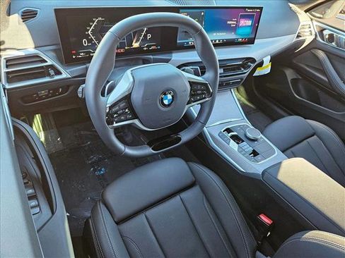 Used 2025 BMW 430i 430i w/ Driving Assistance Package image 10