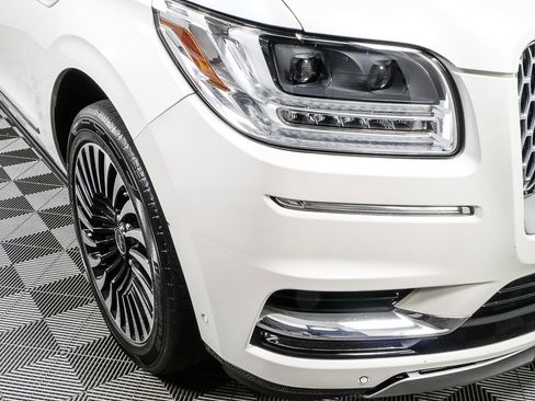 Used 2018 Lincoln Navigator Black Label w/ Cargo Package image 39