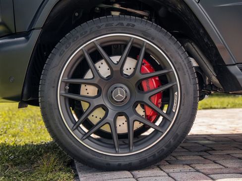 Used 2025 Mercedes-Benz G 63 AMG 4MATIC image 15