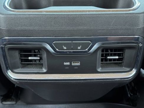 Used 2023 GMC Sierra 1500 SLT AWD/4WD image 30