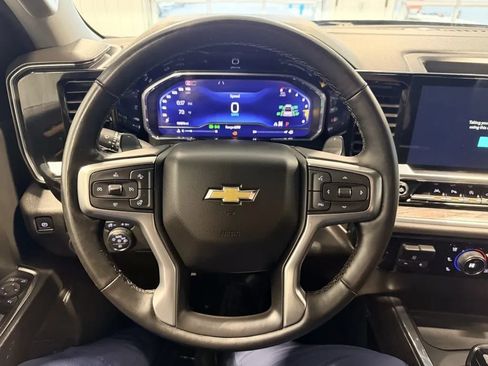 Used 2024 Chevrolet Silverado 1500 LTZ AWD/4WD image 30