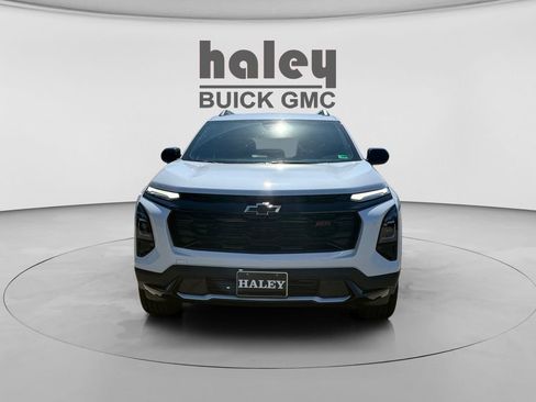 Used 2026 Chevrolet Equinox RS w/ Convenience Package III image 8