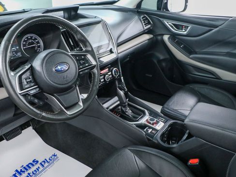 Used 2024 Subaru Forester Limited w/ Convenience Package image 23