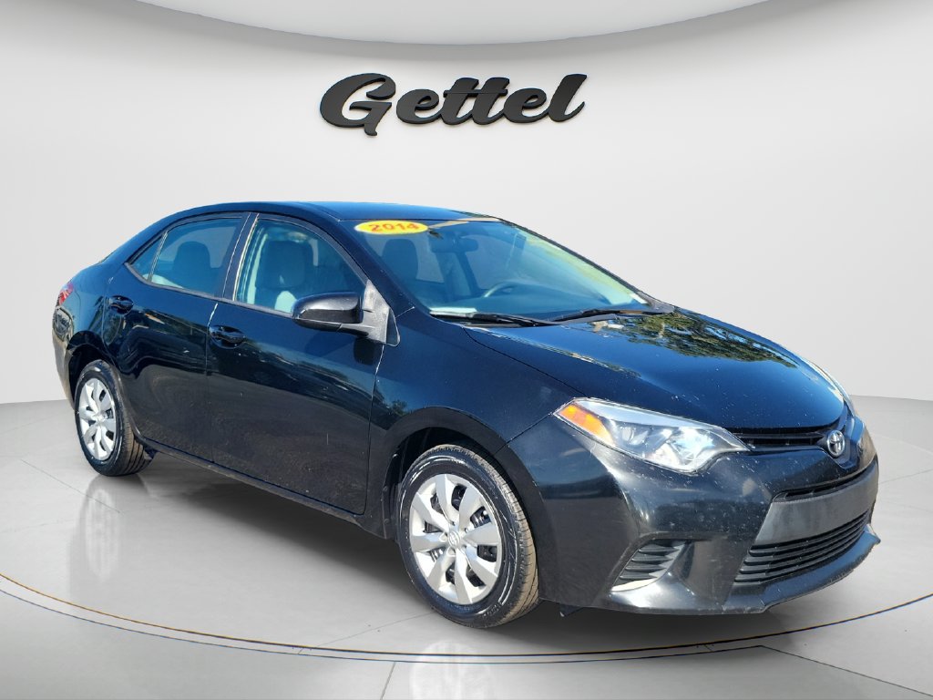 Used 2014 Toyota Corolla LE FWD image 3