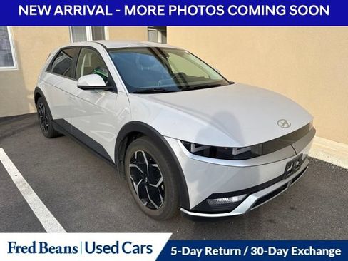 Used 2024 Hyundai Ioniq 5 SE AWD/4WD image 1