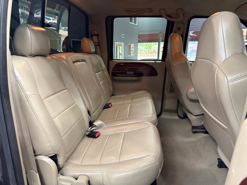 Used 2005 Ford F250 XL AWD/4WD image 10