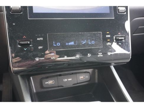Used 2024 Hyundai Santa Cruz SEL FWD image 27