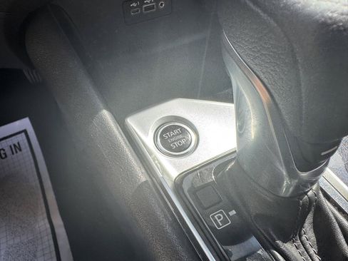 Used 2021 Nissan Altima 2.5 SV FWD image 24