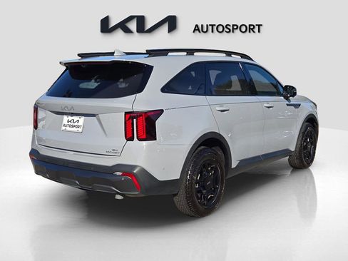 Used 2024 Kia Sorento SX Prestige image 8