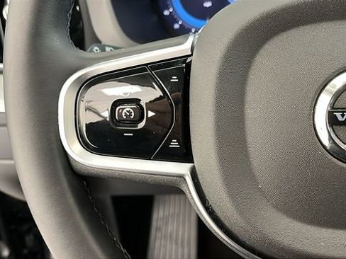 Certified 2025 Volvo XC60 B5 Plus image 12