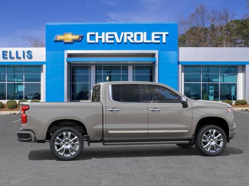 New 2026 Chevrolet Silverado 1500 High Country AWD/4WD image 5