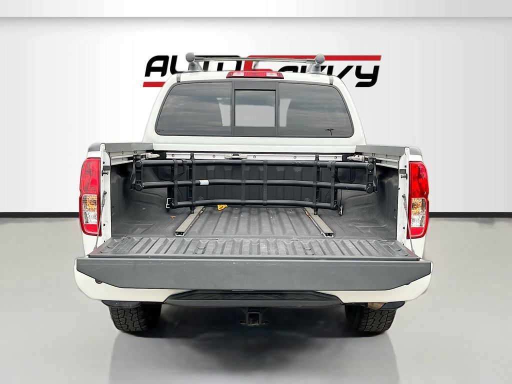 Used 2020 Nissan Frontier PRO-4X AWD/4WD image 27