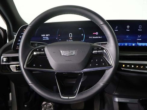 Used 2024 Cadillac Lyriq Tech RWD image 36