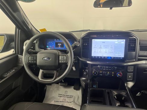 Used 2024 Ford F150 STX image 37