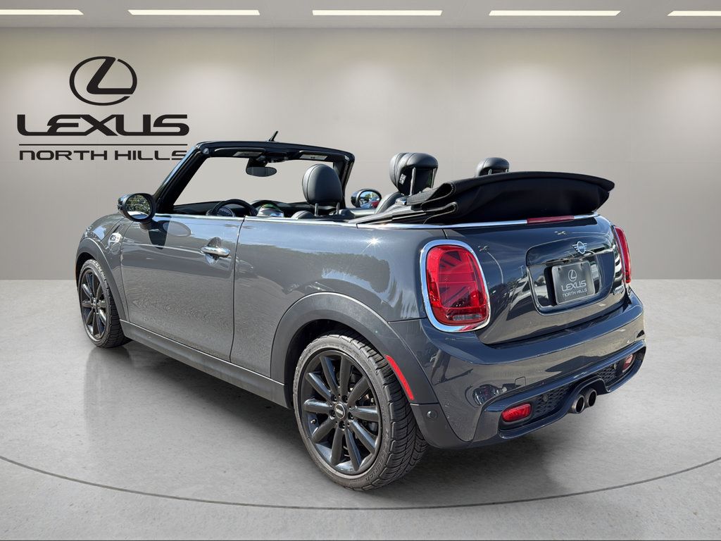 Used 2020 MINI Cooper S w/ Storage Package FWD image 9