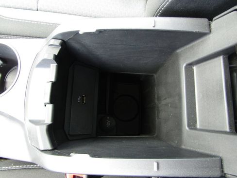 Used 2018 Ford C-MAX SE FWD image 20