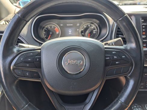 Used 2021 Jeep Cherokee Trailhawk w/ Sun, Sound & Nav Group image 17