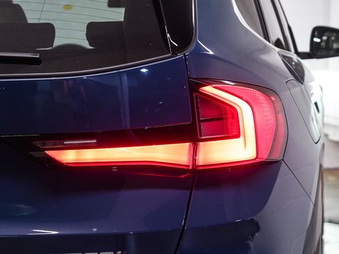 New 2026 BMW X1 xDrive28i w/ Convenience Package AWD/4WD image 7