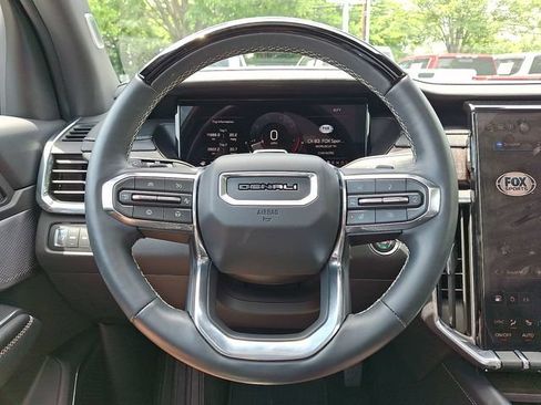 Certified 2025 GMC Acadia Denali w/ Super Cruise Package AWD/4WD image 11