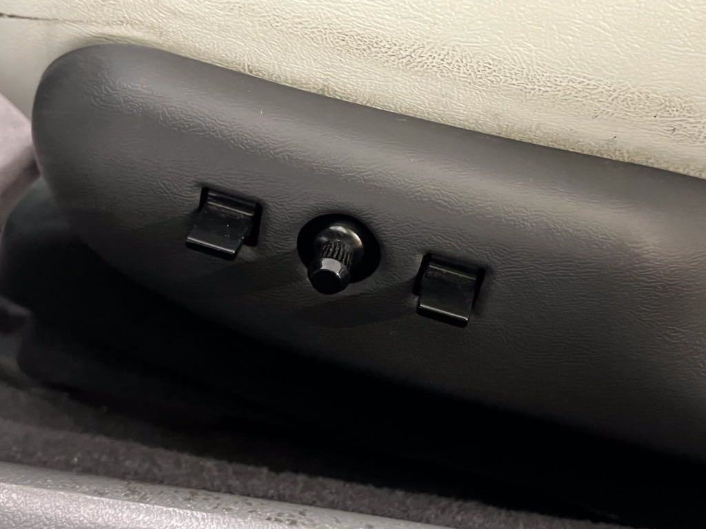 Used 1998 Chevrolet Camaro Z28 w/ SS Performance/Appearance Pkg RWD image 27