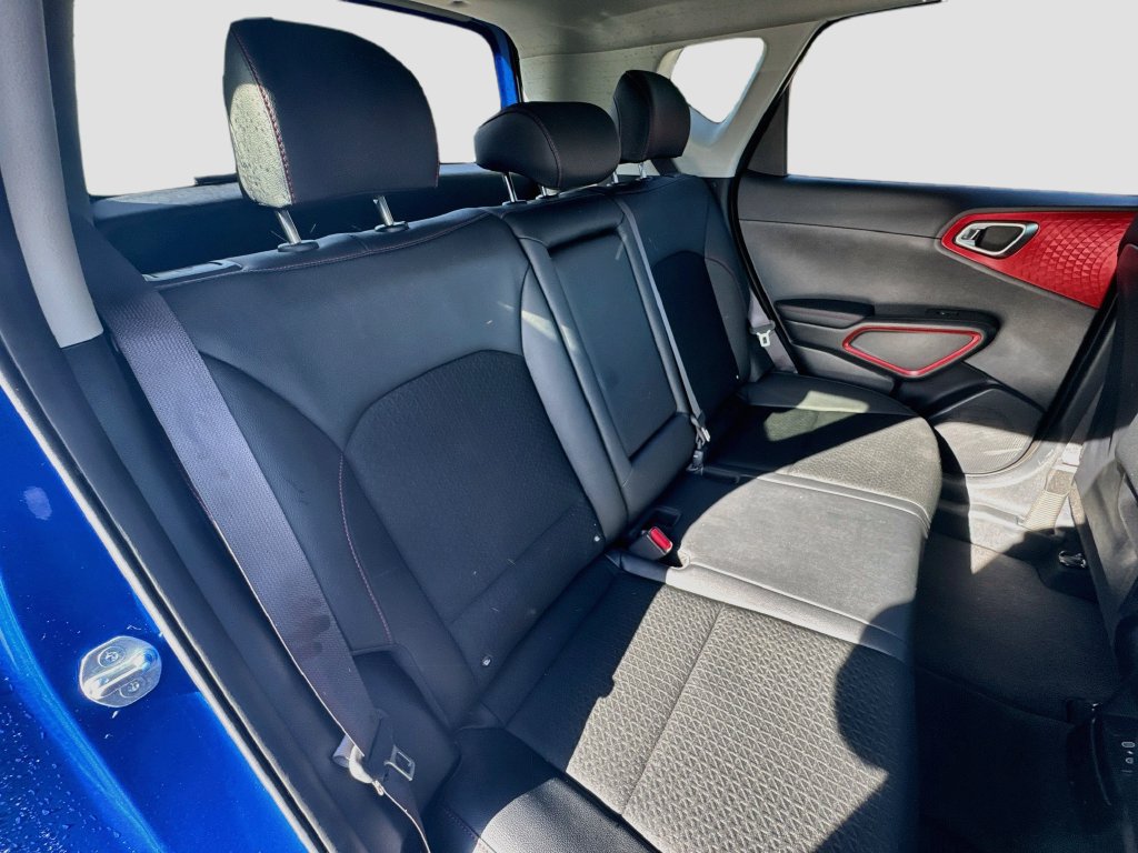 Certified 2023 Kia Soul GT-Line FWD image 30