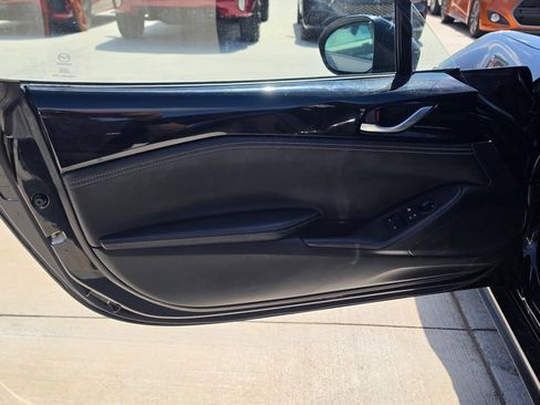 Used 2024 MAZDA MX-5 Miata RF Grand Touring RWD image 10