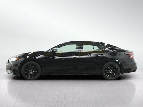 Used 2023 Nissan Maxima SL FWD image 2